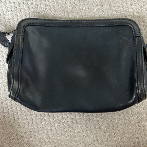 Vintage Gucci Purse - Picture 4 of 7